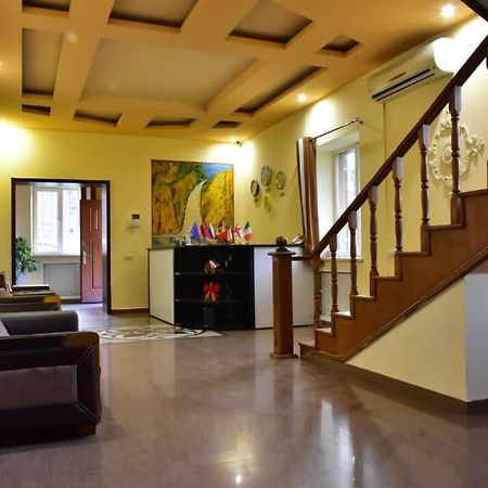 Gyumri Hotel Erivan Exterior foto