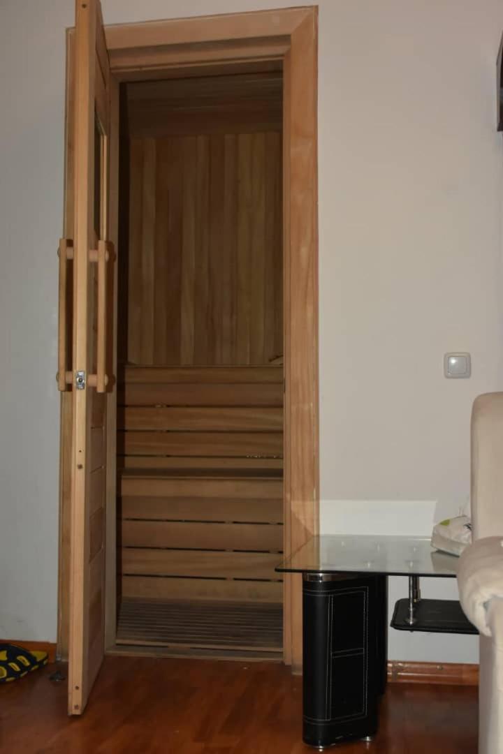 Gyumri Hotel Erivan Exterior foto
